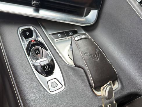 Used 2020 Chevrolet Corvette Stingray Preferred Cpe w/ 2LT Preferred Equipment Group RWD image 21