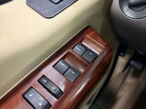 Used 2009 Ford F350 King Ranch image 19