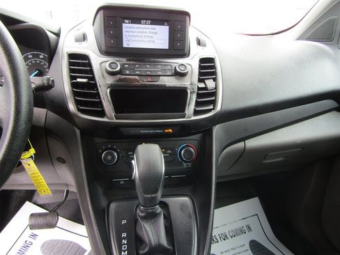 Used 2019 Ford Transit Connect XL FWD image 25