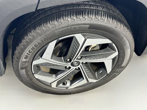 Used 2023 Hyundai Tucson Limited w/ Cargo Package image 32