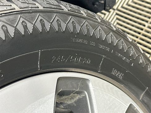 Used 2022 Kia Telluride S image 32