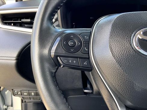 Certified 2026 Toyota Corolla Cross LE FWD image 23