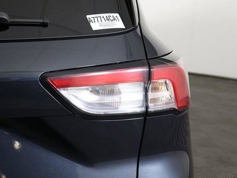 Used 2022 Ford Escape SEL w/ Technology Package image 15