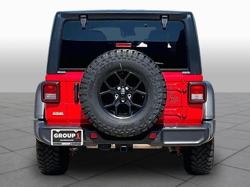 Used 2025 Jeep Wrangler Unlimited Sport AWD/4WD image 5