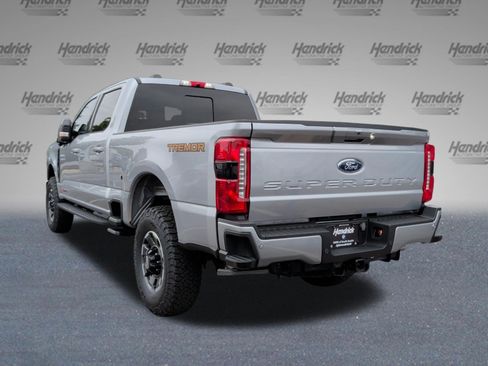Used 2024 Ford F250 Lariat w/ Lariat Ultimate Package AWD/4WD image 9