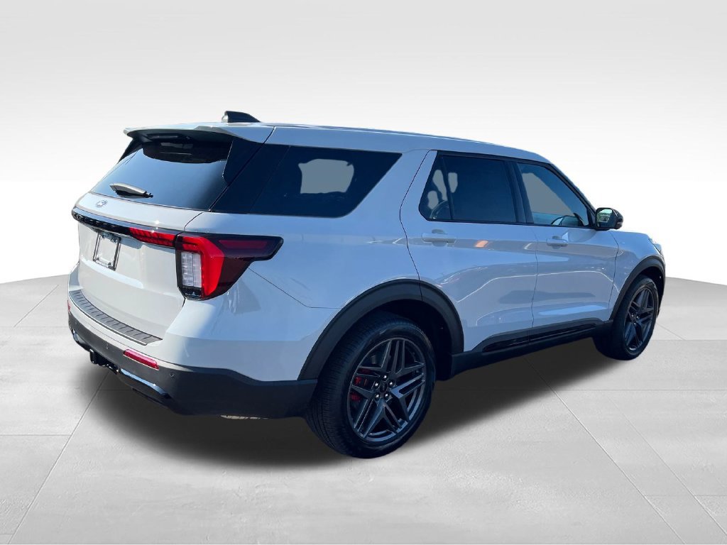 New 2027 Ford Explorer ST-Line w/ Premium Package AWD/4WD image 5