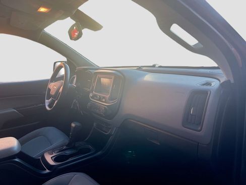 Used 2017 Chevrolet Colorado W/T w/ WT Convenience Package image 26