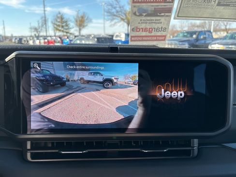 New 2026 Jeep Gladiator Sport image 71