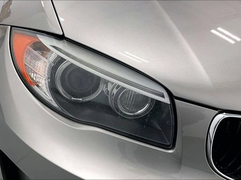 Used 2012 BMW 128i Convertible RWD image 26