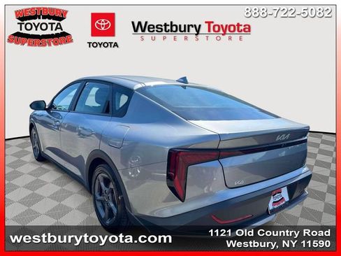 Used 2025 Kia K4 FWD image 11