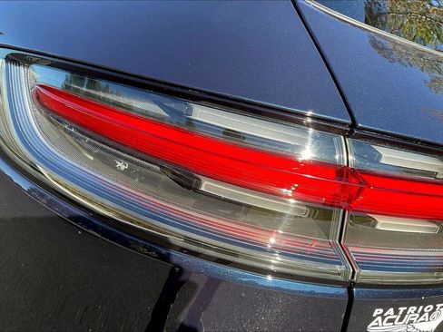 Used 2021 Porsche Macan S image 32