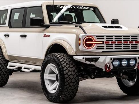 Used 2026 Ford Bronco 4-Door AWD/4WD image 4