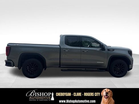 Used 2023 GMC Sierra 1500 Elevation w/ X31 Off-Road Package AWD/4WD image 13