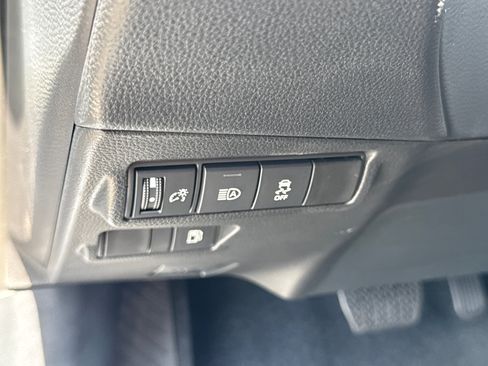 New 2026 Toyota Corolla Cross AWD Hybrid image 28