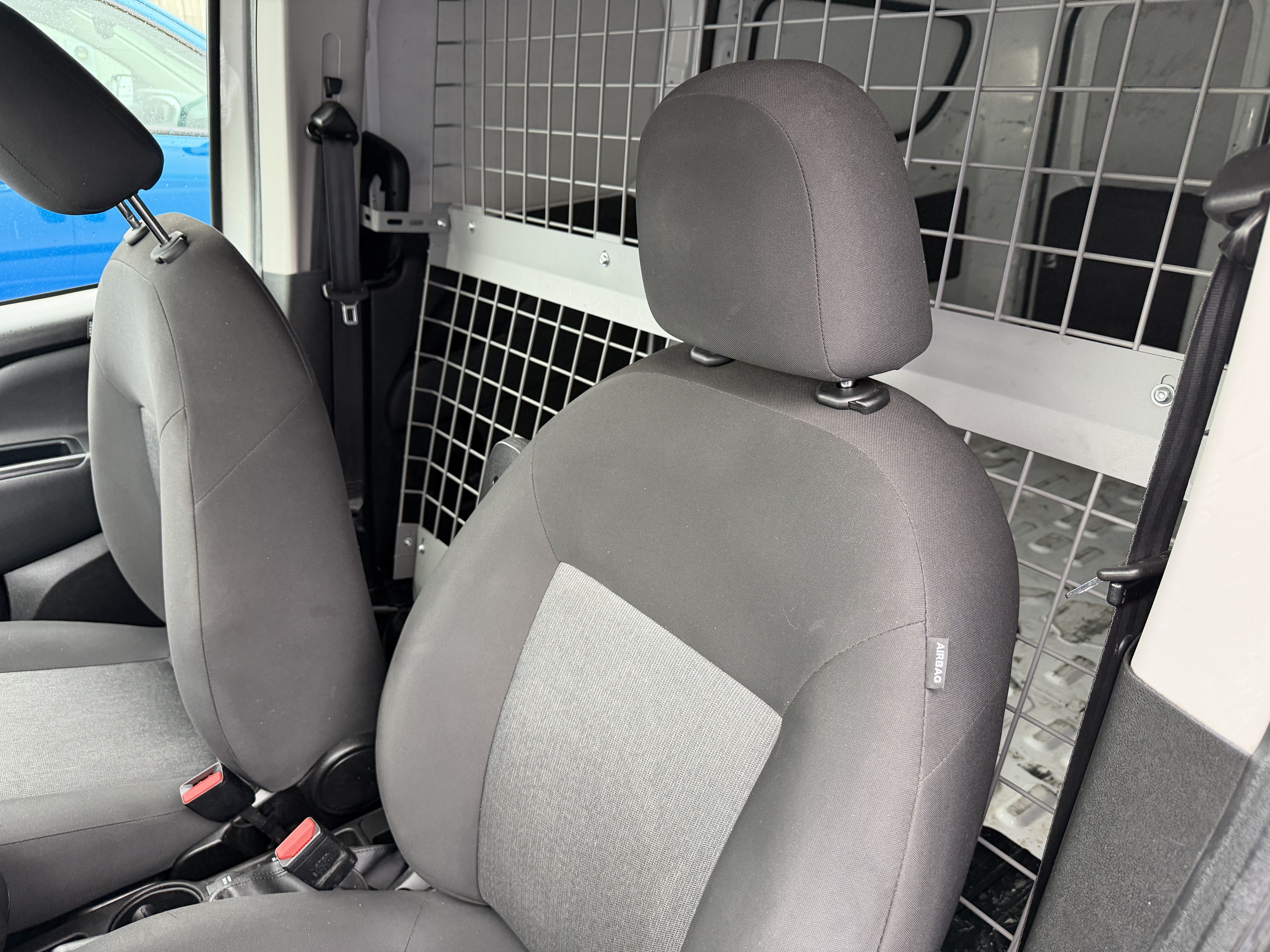 Used 2022 RAM ProMaster City Tradesman FWD image 12
