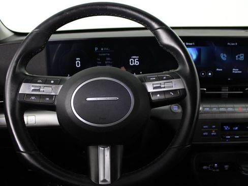 Certified 2024 Hyundai Kona SEL AWD/4WD image 10