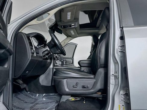 Used 2013 RAM 1500 Sport w/ Sport Premium Group image 28