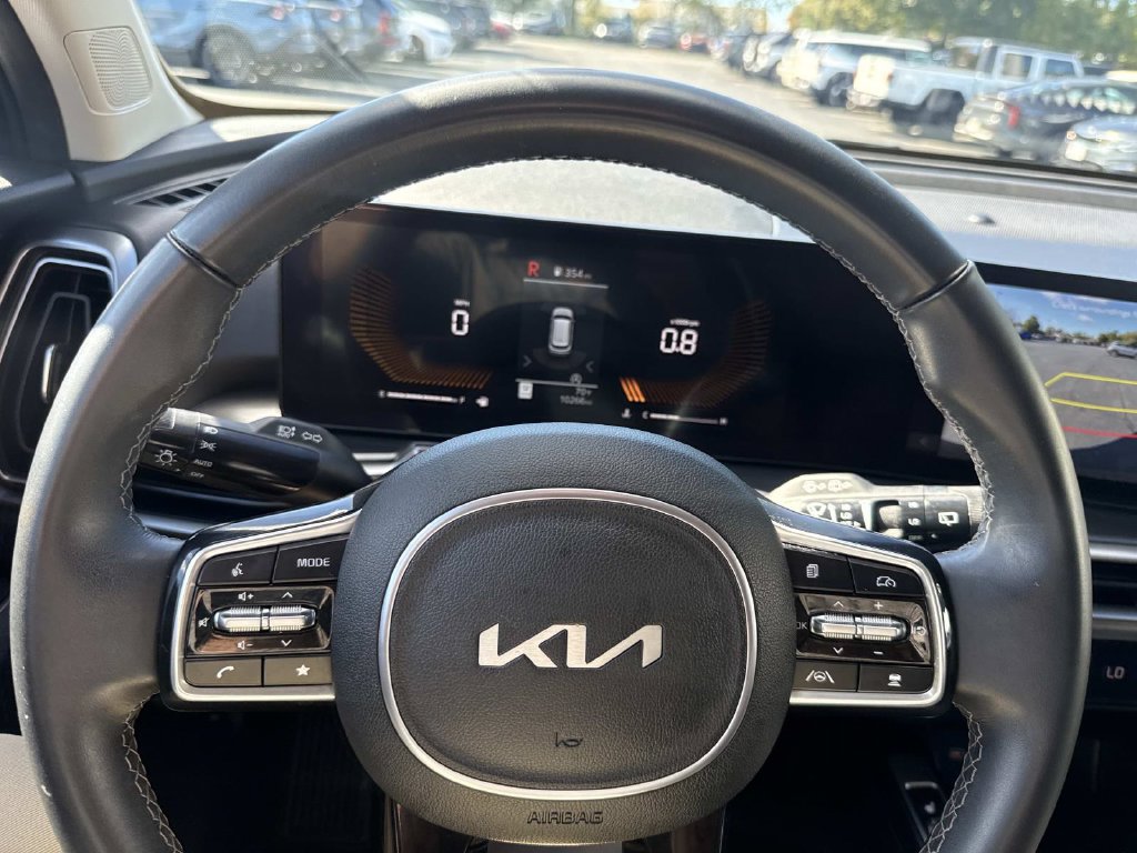 Used 2025 Kia Sorento S AWD/4WD image 28
