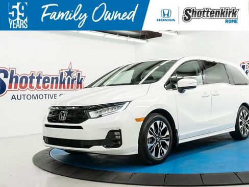 New 2026 Honda Odyssey Elite image 1