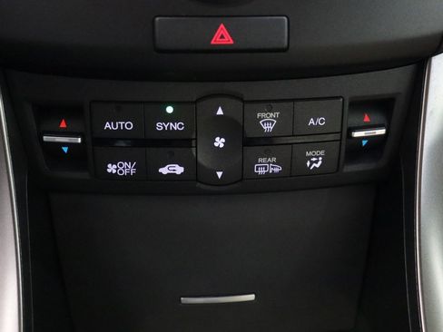 Used 2013 Acura TSX Sedan image 19