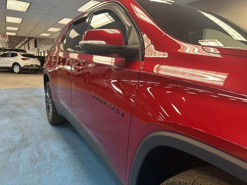 Certified 2023 Chevrolet Traverse RS image 4