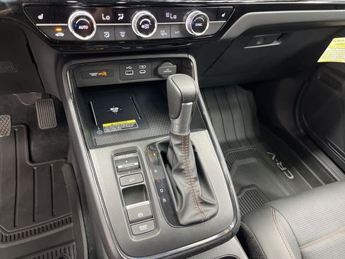 Used 2025 Honda CR-V Sport Touring image 26