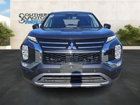 Used 2025 Mitsubishi Outlander SE AWD/4WD image 8
