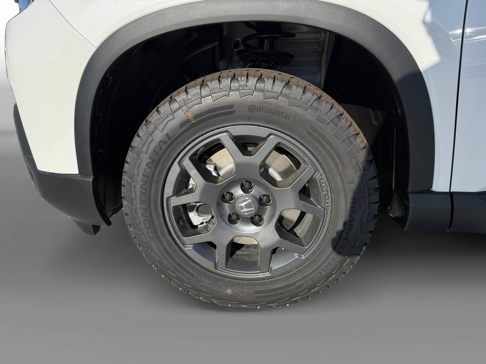 New 2026 Honda Pilot TrailSport image 9