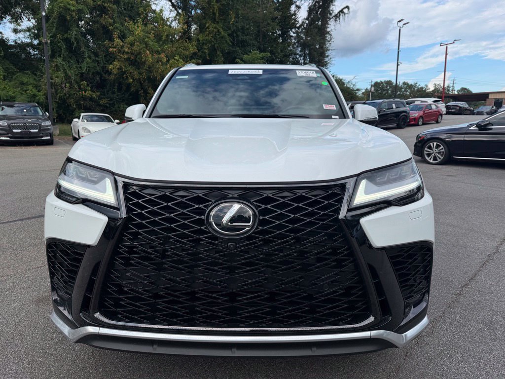 Used 2025 Lexus LX 600 F Sport AWD/4WD image 3