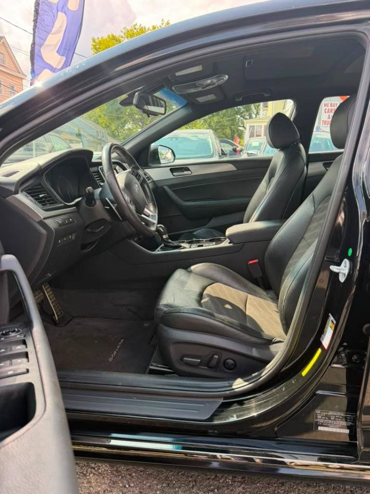 Used 2019 Hyundai Sonata Sport w/ Tech Package 03 FWD image 11