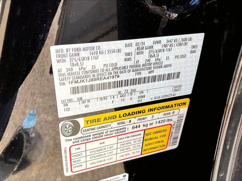 Used 2024 Ford Expedition Max XLT image 34