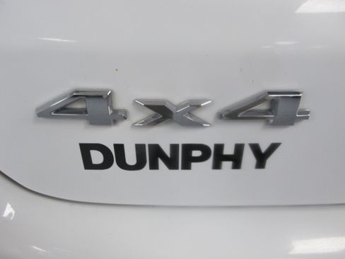 Used 2024 Jeep Compass Latitude image 19