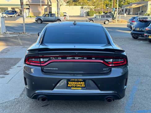 Used 2020 Dodge Charger GT image 38