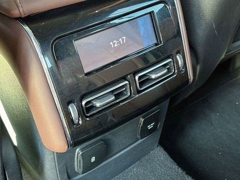 Used 2025 Lincoln Aviator Reserve AWD/4WD image 20