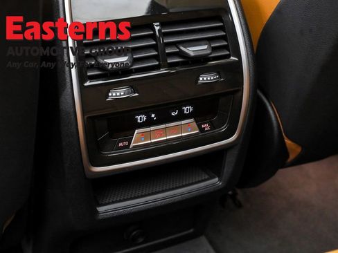 Used 2022 BMW X5 xDrive40i w/ Premium Package image 26