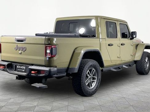 Used 2025 Jeep Gladiator Mojave AWD/4WD image 6