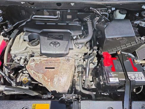 Used 2015 Toyota RAV4 Limited AWD/4WD image 20