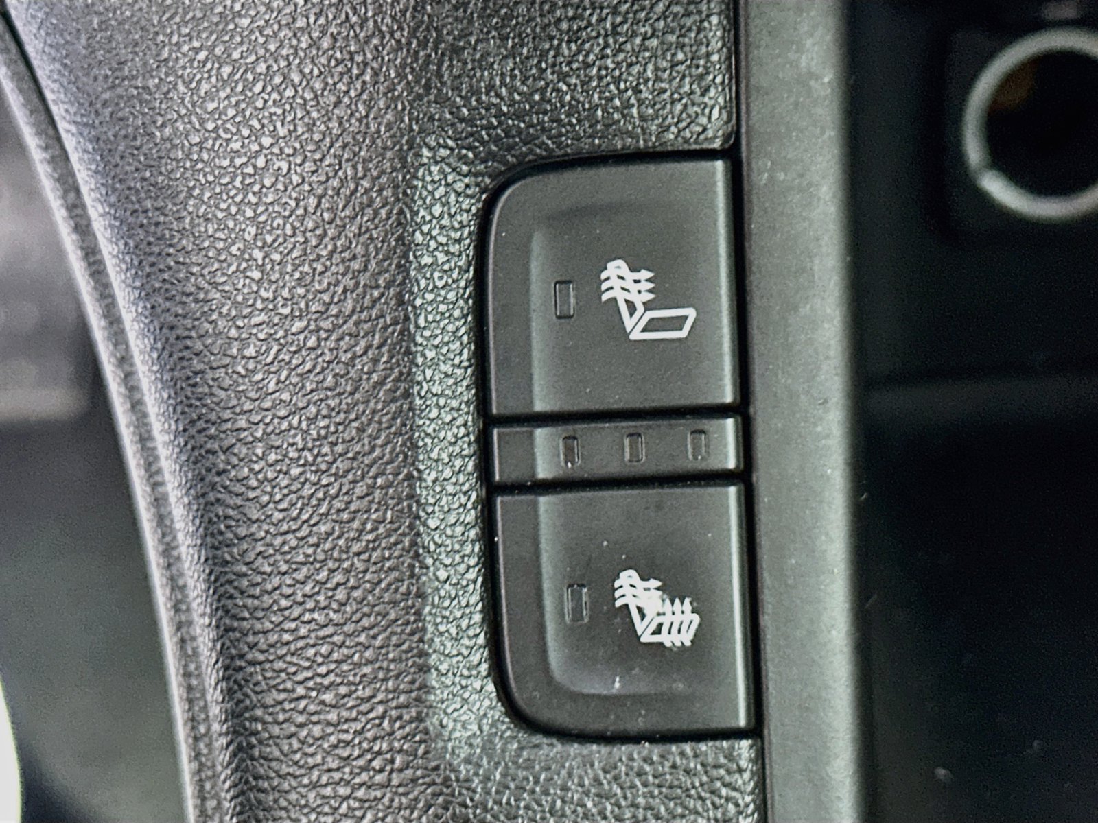 Used 2018 GMC Acadia SLT FWD image 21
