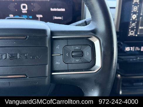 Used 2025 GMC Hummer EV 2X w/ LPO, Sport Package AWD/4WD image 17