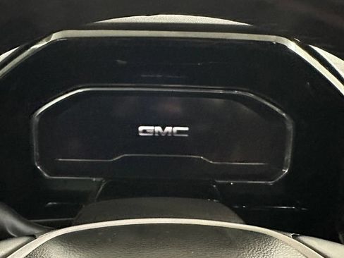 Used 2023 GMC Sierra 1500 Elevation w/ Elevation Premium Package AWD/4WD image 18