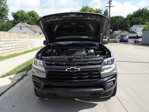 Used 2022 Chevrolet Colorado W/T w/ WT Convenience Package AWD/4WD image 47