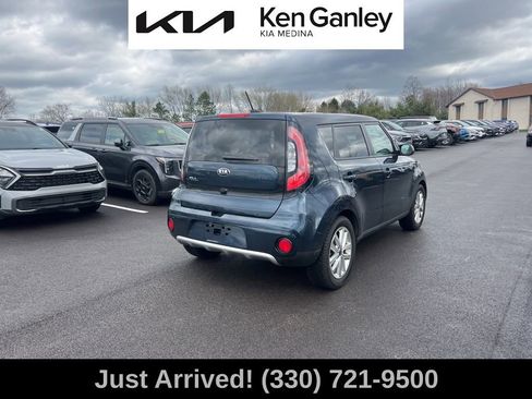 Used 2017 Kia Soul + w/ Audio Package image 5