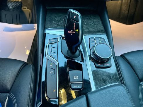 Used 2019 BMW 540i xDrive w/ Convenience Package AWD/4WD image 21
