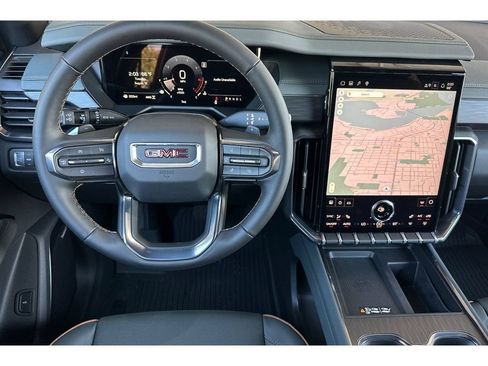 New 2026 GMC Acadia AT4 w/ LPO, Floor Liner Package AWD/4WD image 11