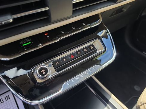 Used 2025 Lincoln Corsair FWD w/ Equipment Group 101A image 24