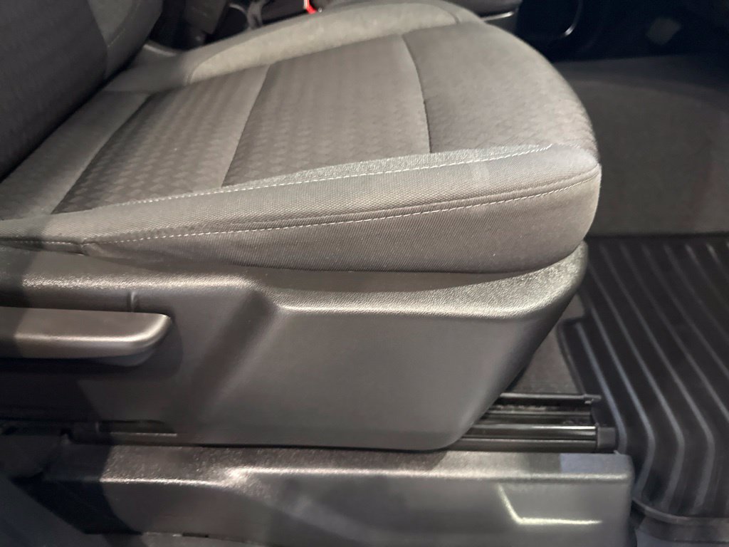 Used 2023 GMC Sierra 1500 SLE AWD/4WD image 13