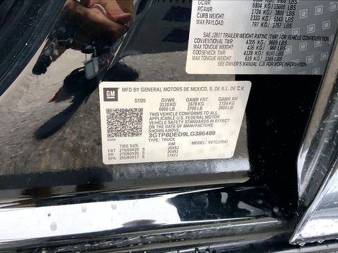 Used 2020 GMC Sierra 1500 SLT RWD image 34
