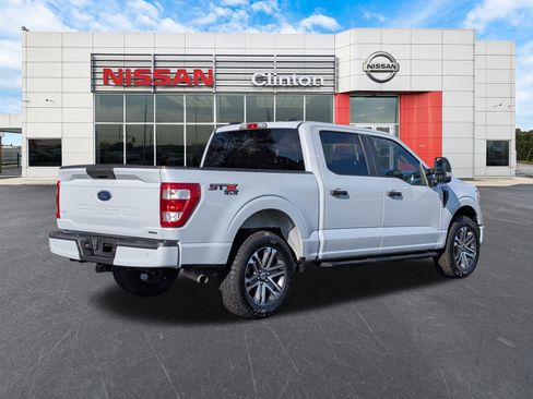 Used 2022 Ford F150 XL w/ STX Appearance Package image 3