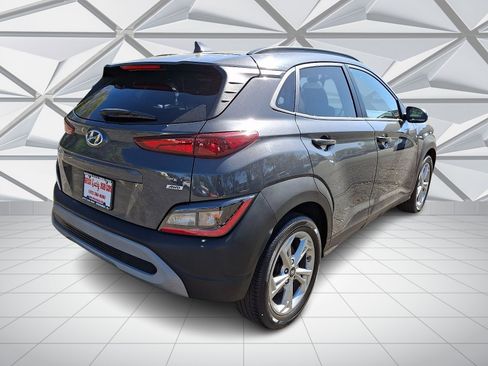 Used 2023 Hyundai Kona SEL AWD/4WD image 10