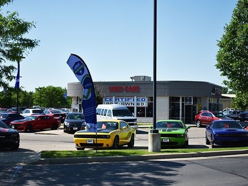 Used 2022 GMC Sierra 3500 SLT w/ Gooseneck/5TH Wheel Package AWD/4WD image 19